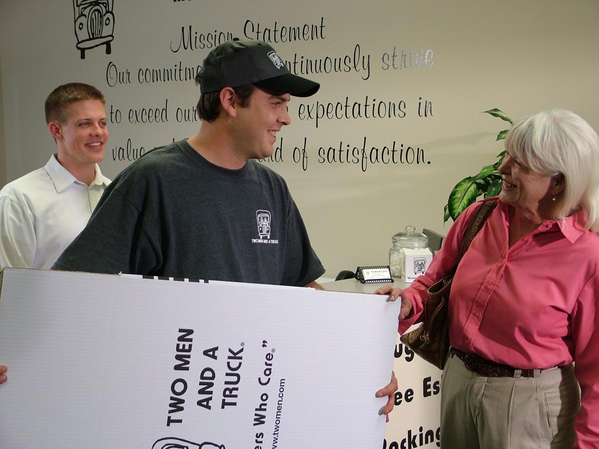 Carrying Boxes and Packing Supplies for Senior Moves